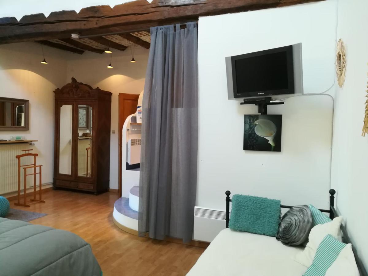 Chambres A Part Crespin  ภายนอก รูปภาพ
