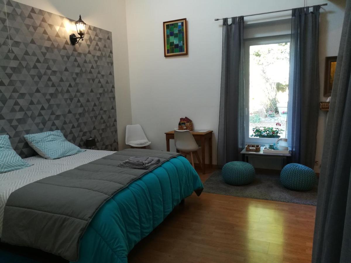 Chambres A Part Crespin  ภายนอก รูปภาพ