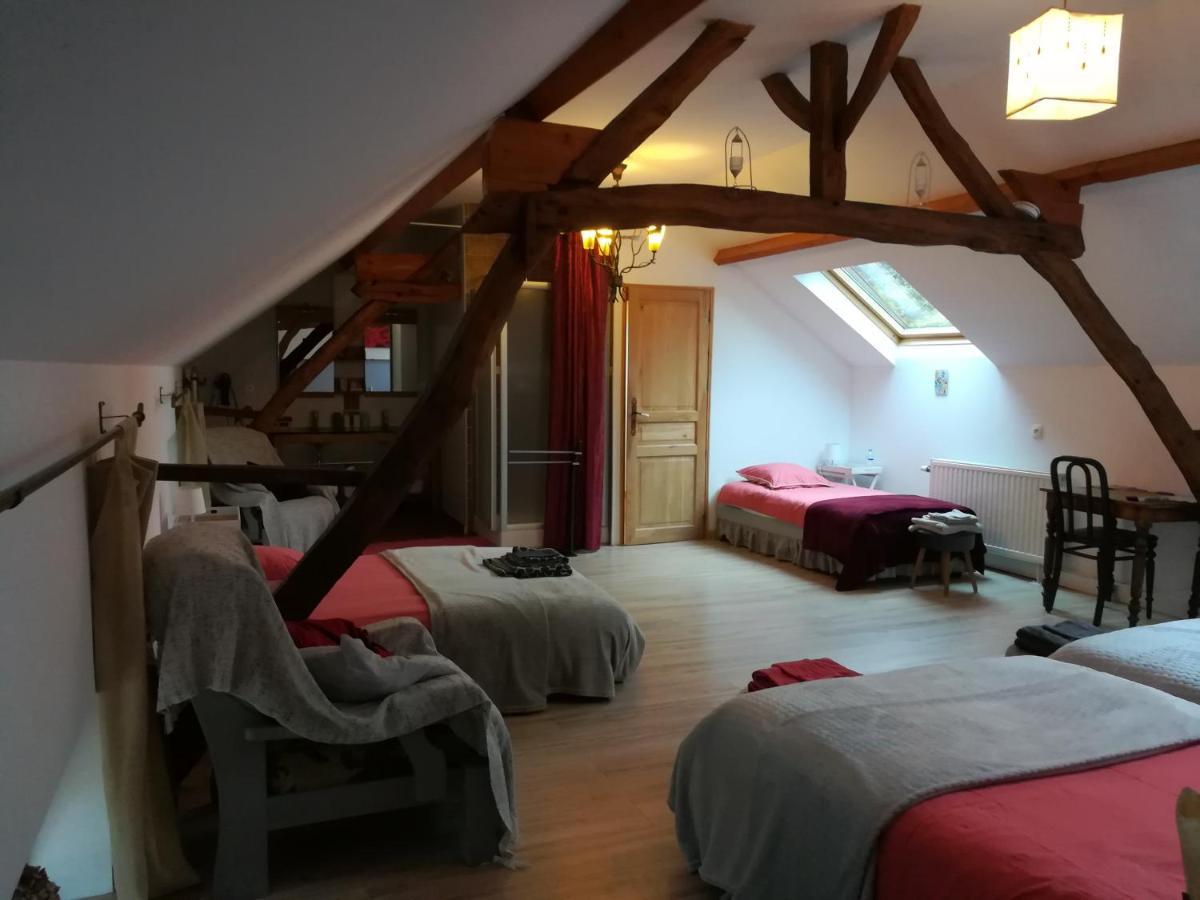 Chambres A Part Crespin  ภายนอก รูปภาพ